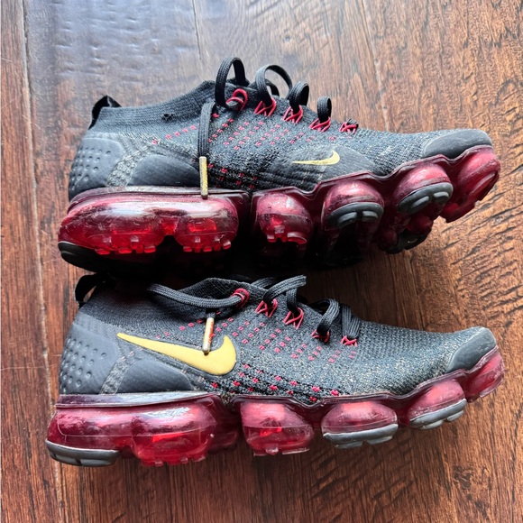 Nike Air VaporMax Flyknit 2 (Chinese New Year Edition) - Picture 3 of 4